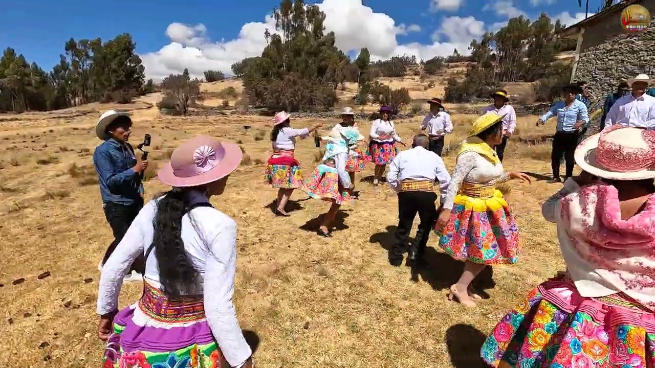 HERRANZA SANTIAGUERA 2024 DE LA FAMILIA HUAMANI QUISPE  -  PALMADERA - ACORIA - HVCA