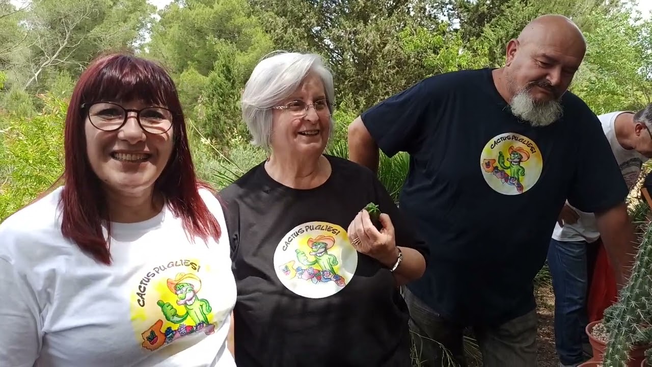 PIANTE GRASSE CHE PASSIONE! IL GRUPPO FB CACTUS PUGLIESI SI RITROVA AD ARNESANO PER FARE AMICIZIA