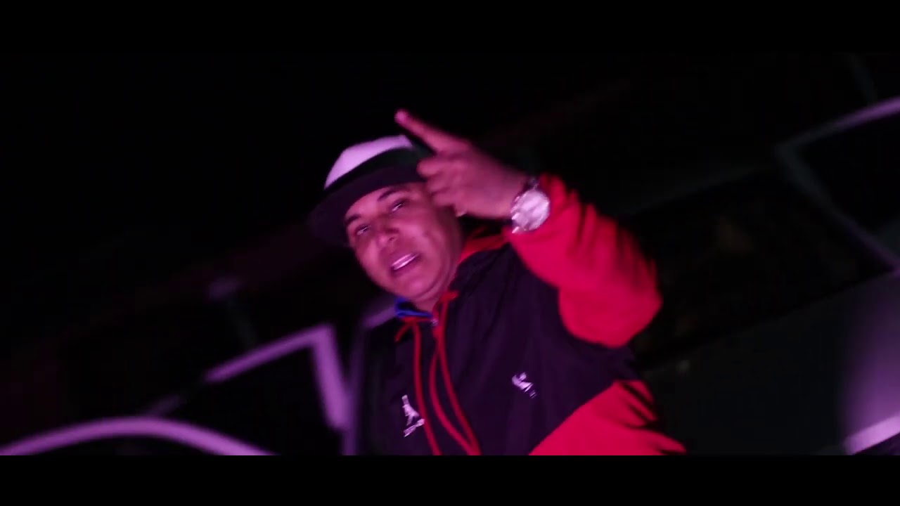 Personajes V2 - Smiley FT La Guerrilla Musick [ Video Oficial ]