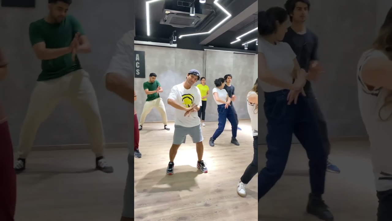 Dil Dooba song dance #vickyandaakanksha #dance #dildooba