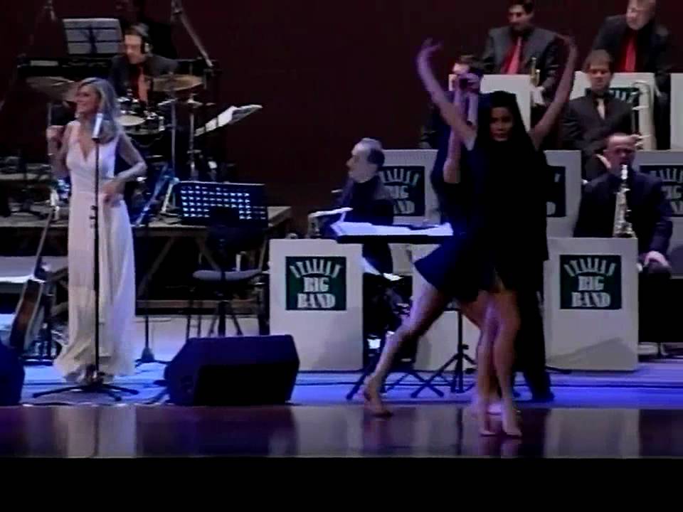 Mas Que Nada - Italian Big Band feat. Serena Autieri - Teatro Petruzzelli di Bari