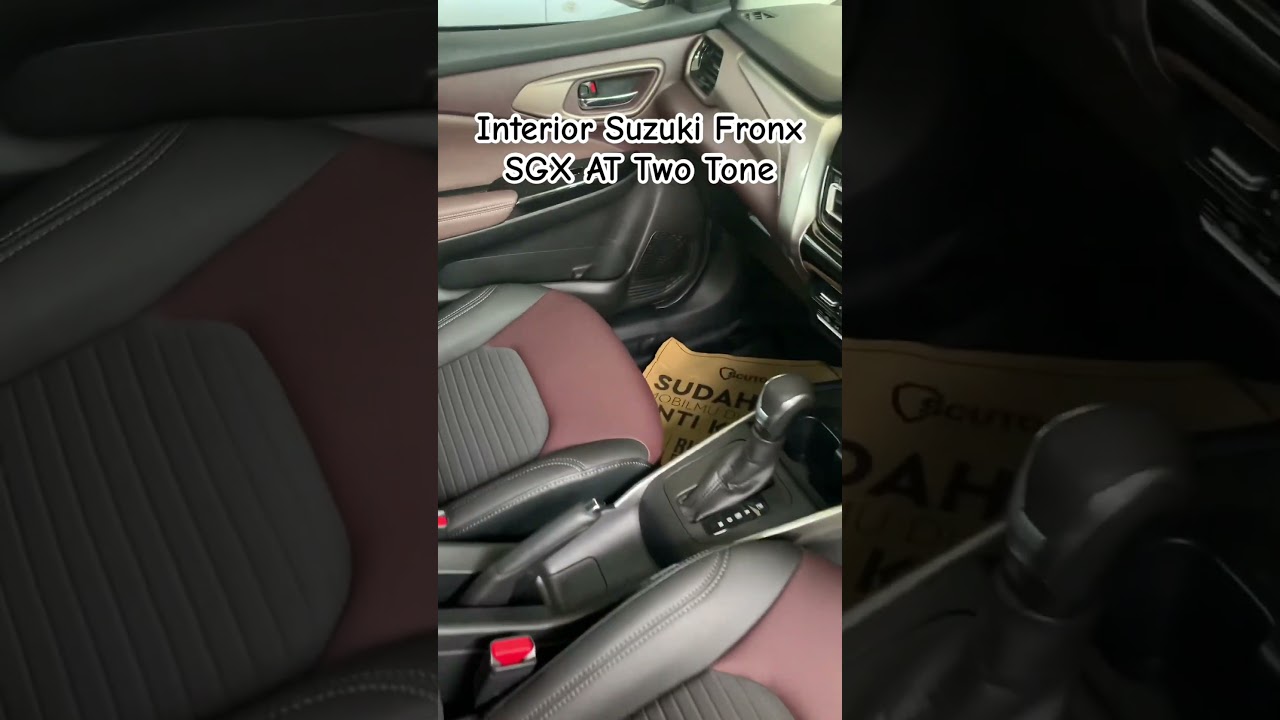 Interior Suzuki Fronx SGX AT Two Tone 