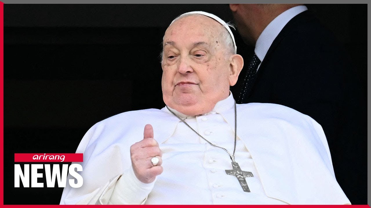 Pope Francis leaves hospital after first public appearance in five weeks