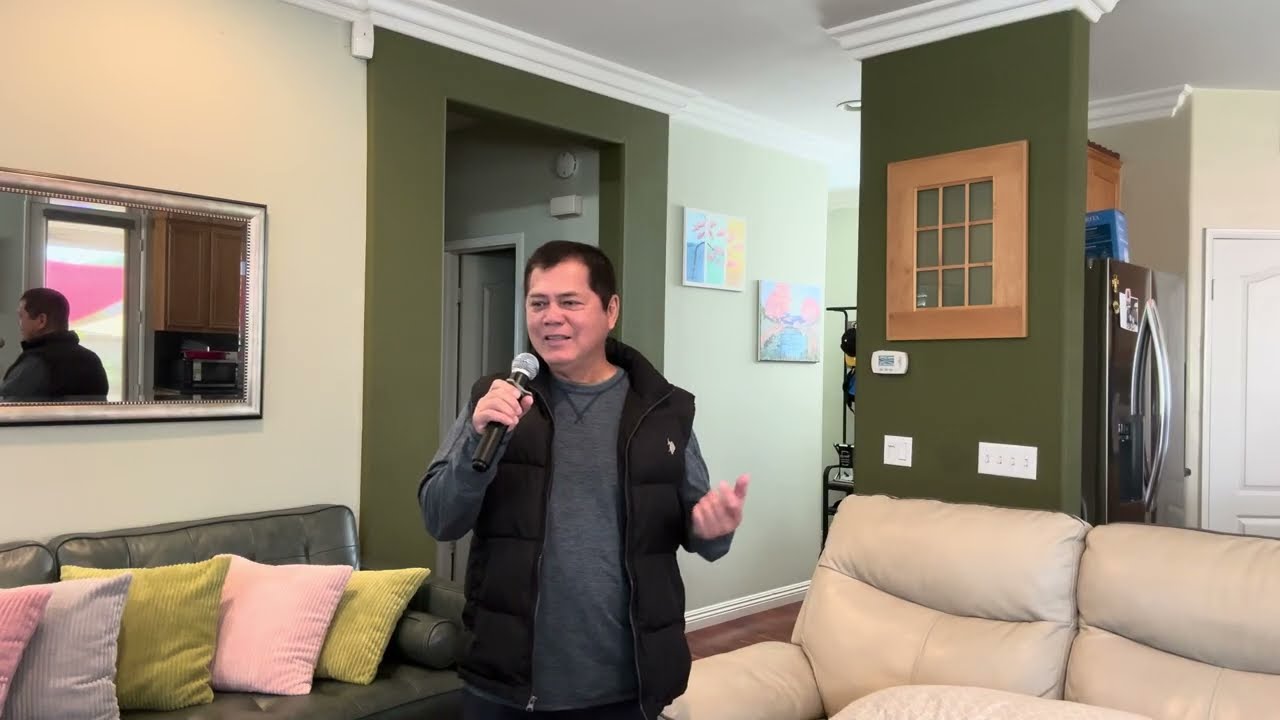 Kahit isang saglit / Damdamin - Leon Gregana