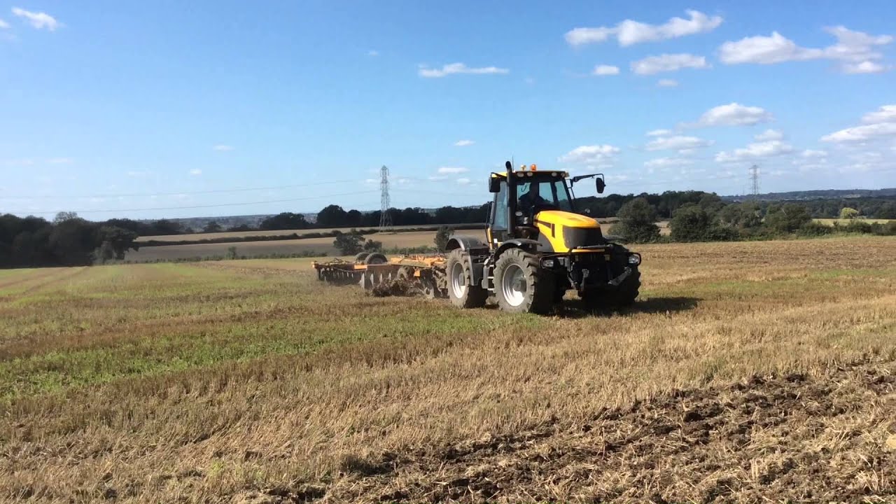 JCB 2170 Fastrac Cultivating