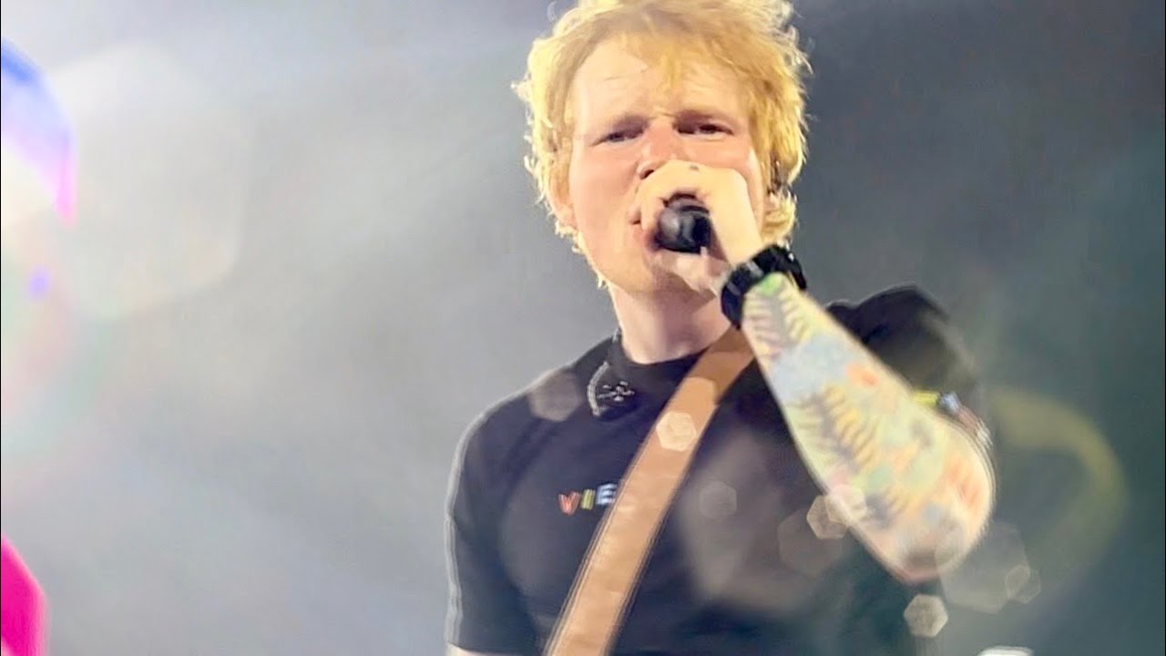 Ed Sheeran - Collide - 02/09/2022 Mathematics Tour - Ernst Happel Stadium, Vienna