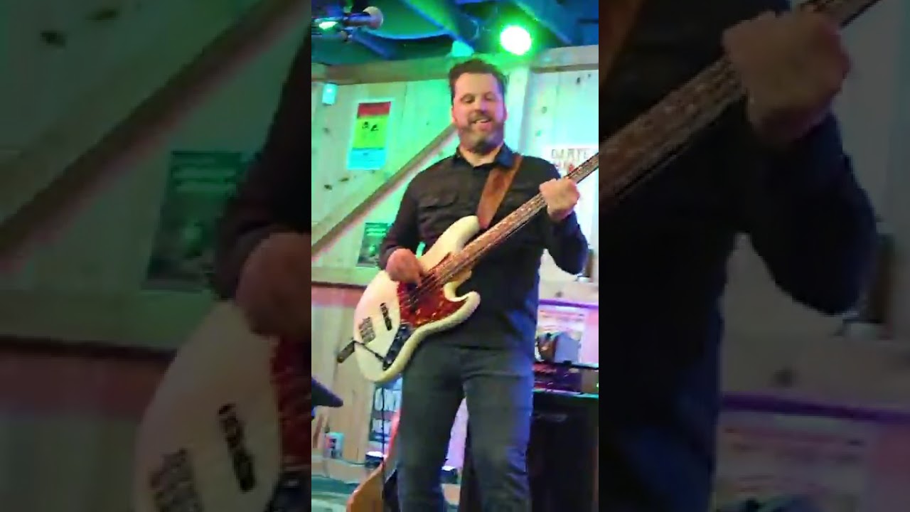 Bowie Station feat. Ed Ryan Debut At Daryl's House Club 2/27/26 Heroes/Let's Dance@rainryan9476