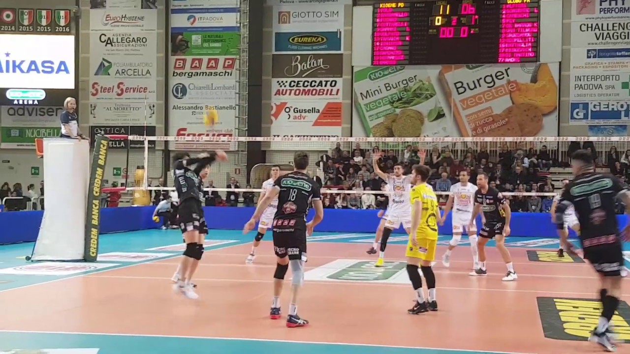 Yuki Ishikawa 石川祐希  and his team!!! The best shots in the match with SORA - ソラボレーとの試合で最高のショット -