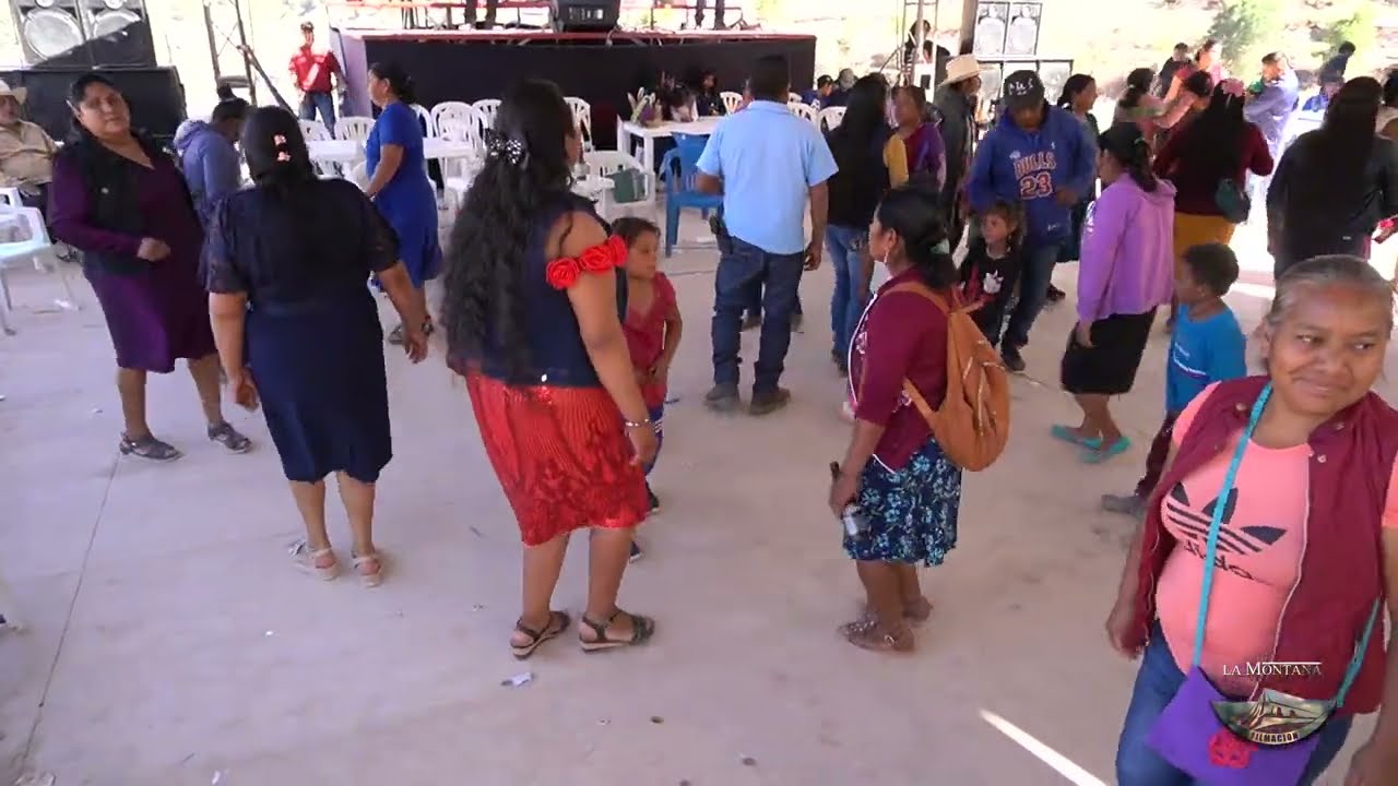 TUXA TUXA NOMA 🕺💃 Los DOS COMPAS y sus teclados 🎹🇲🇽🎶 Buena Vista Gro 🇲🇽