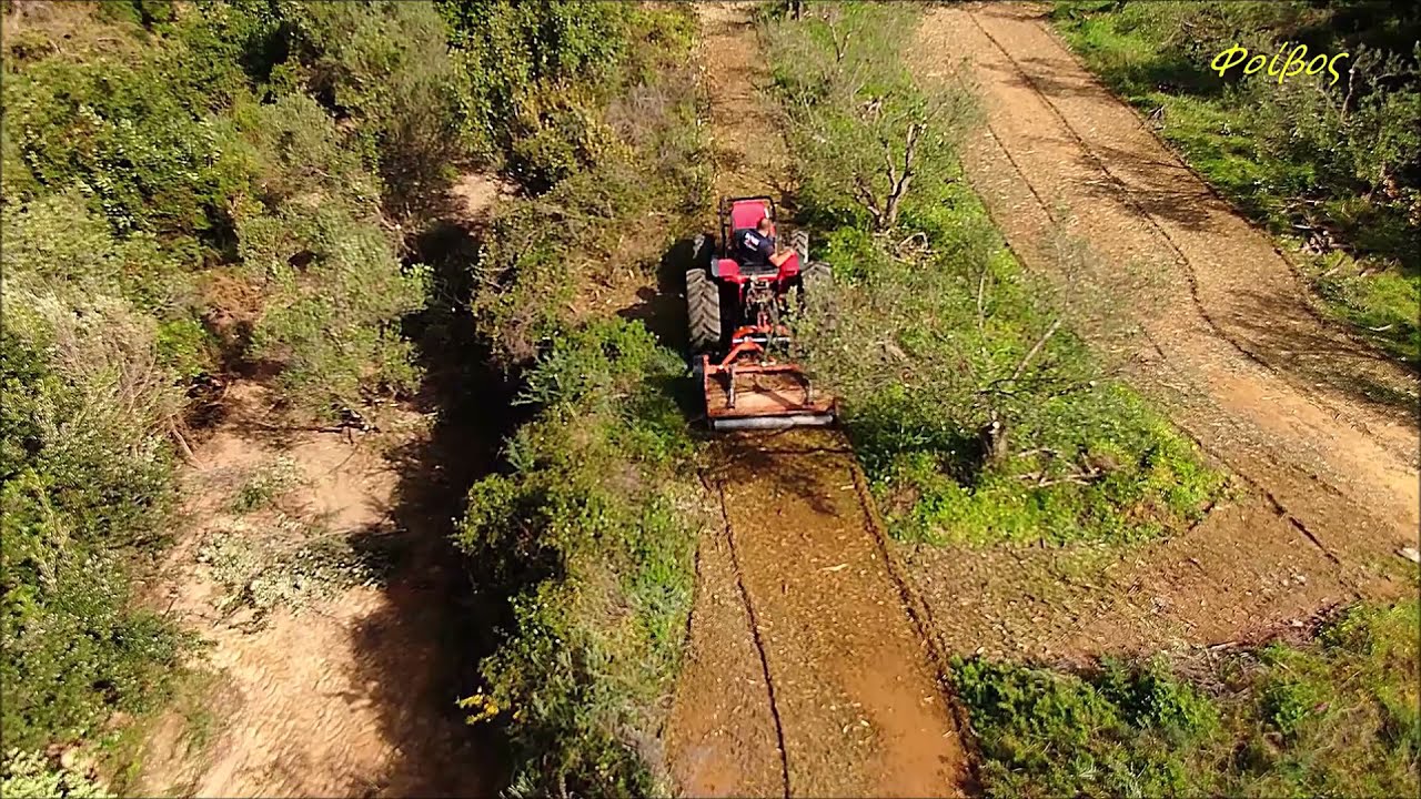 '' Καταστροφέας''    -   Γιάννης  Βαρουξάκης
