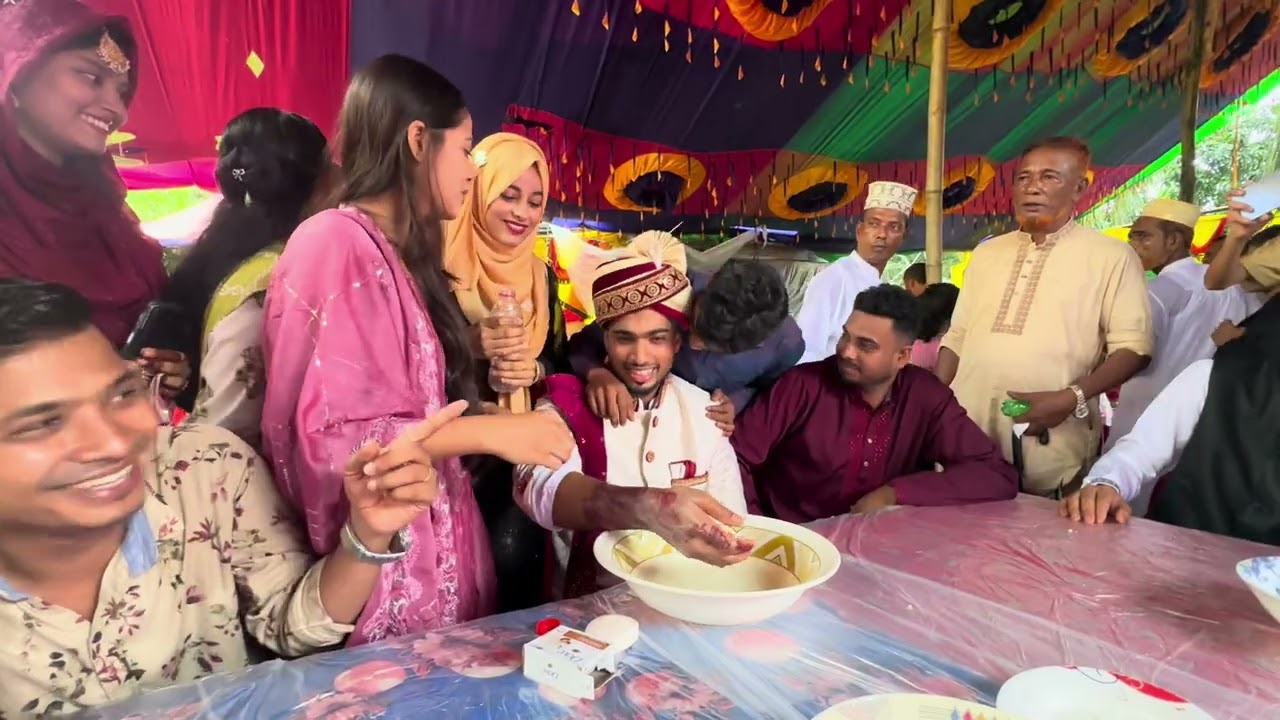 বিয়ের দিন শালিরা থাকলে যা হয়☺️ #বাংলাদেশি  #bangladesh #trending#love #viral #couple #youtubeshorts 