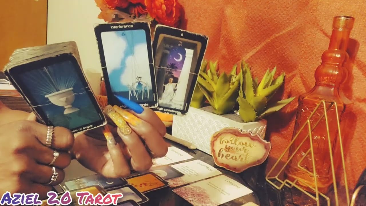 Твой мужественный характер не шутит, он действительно тоскует по тебе 🥰 Любовь витает в воздухе 💕