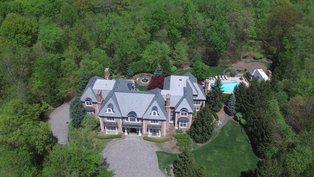 11 Denison Dr. East Saddle River, NJ 07458 | Joshua M. Baris | Realtor | NJLux.com