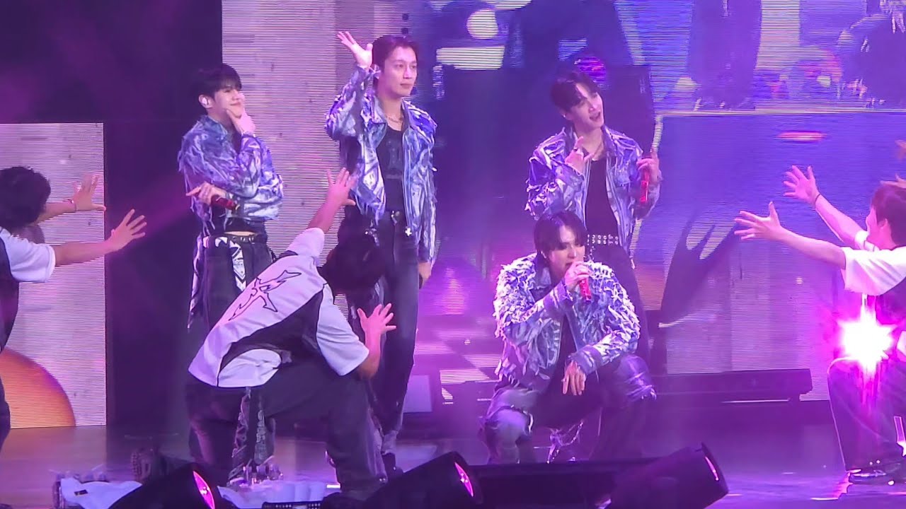 250809 [Feel your love 48.6 Hertz]Highlight Ride or Die in Macau 