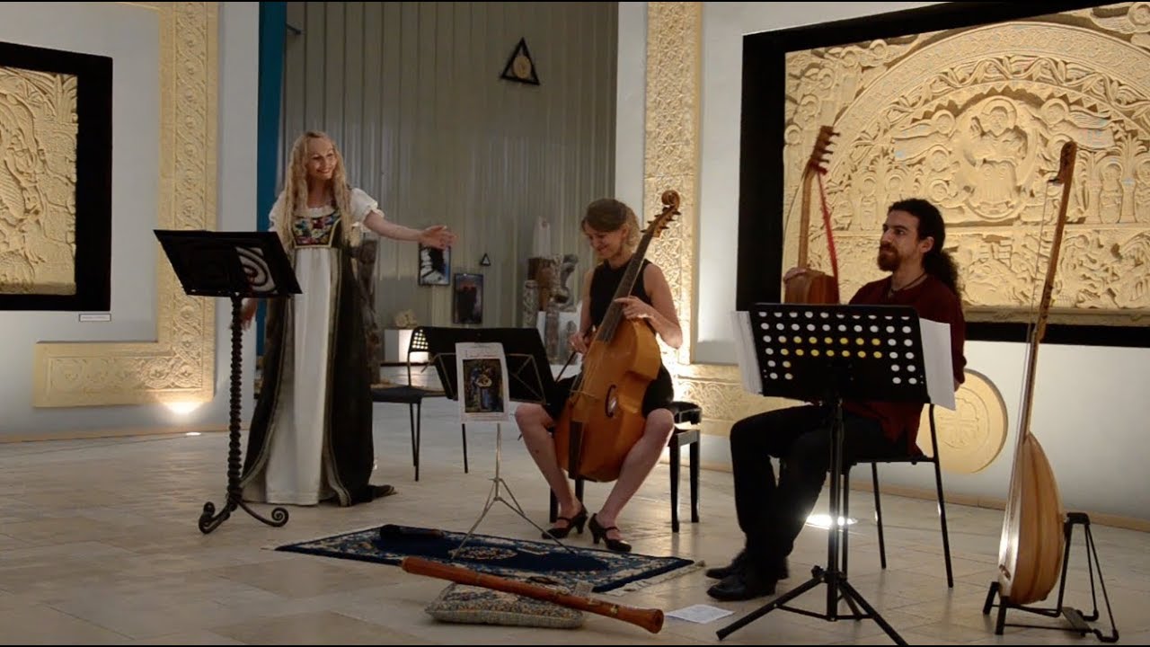 Chanson traditionelle arabo-andalouse, A la una yo Nací : Labirinti d'Intabolatura