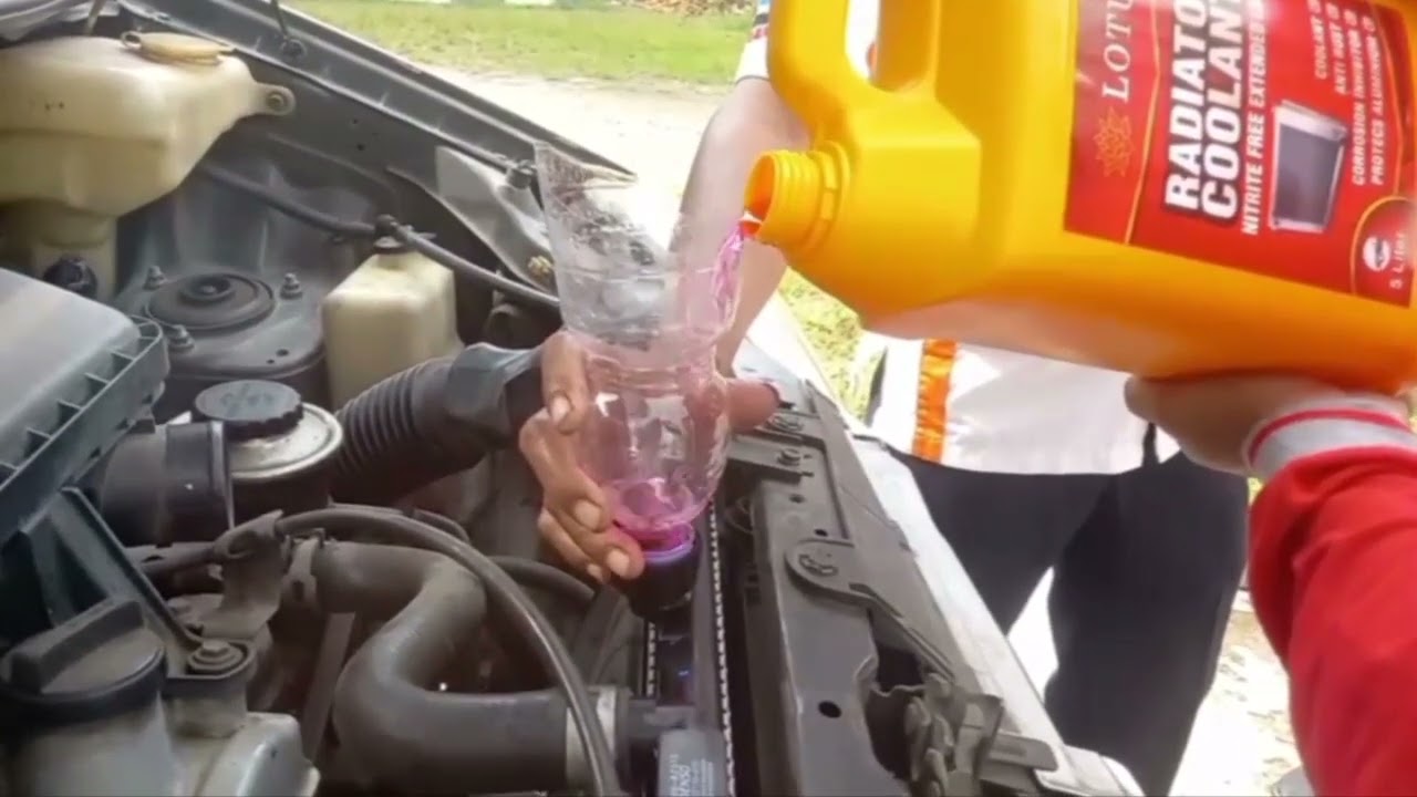 CARA MENGISI AIR RADIATOR MOBIL TOYOTA AVANZA/XENIA
