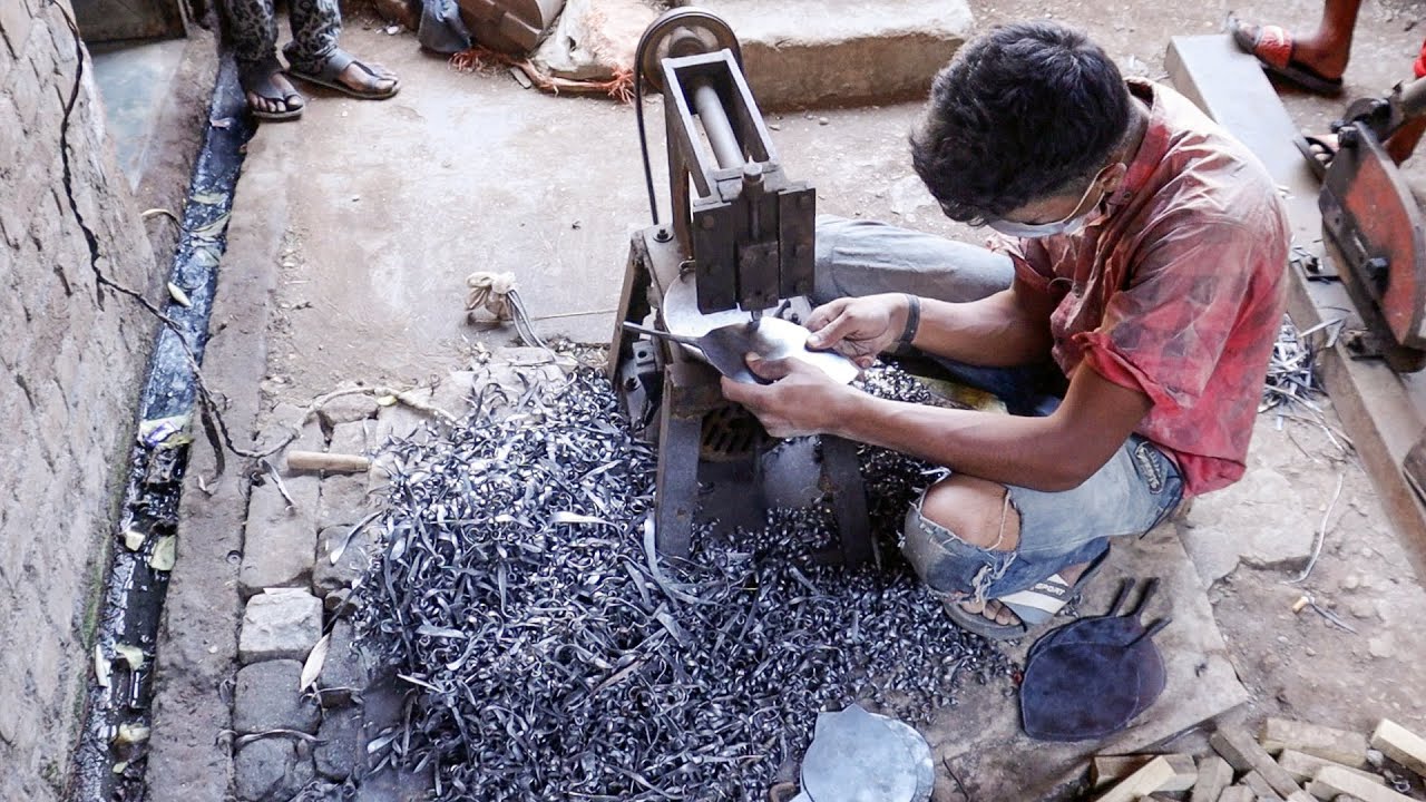 Amazing Forging Process of Making Brick Trowel