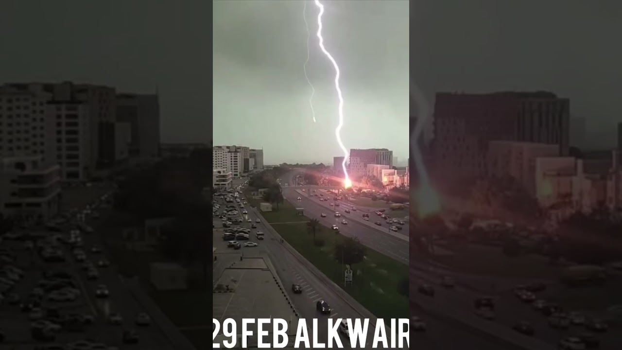 Live thunder in Muscat! #lightening #muscat #rains #rainsounds #oman #omannews #thunder #dubainews