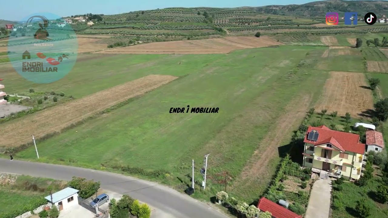 Shiten 11 000 m2 Toke Buqesore ne Belsh , 900 metra larg nga qendra