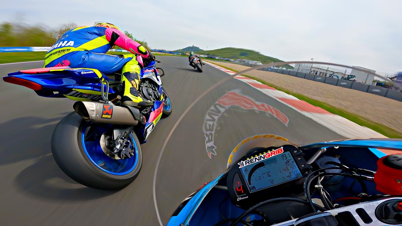 Screaming Kawasaki Ninja ZX-10R on WSBK Track Most