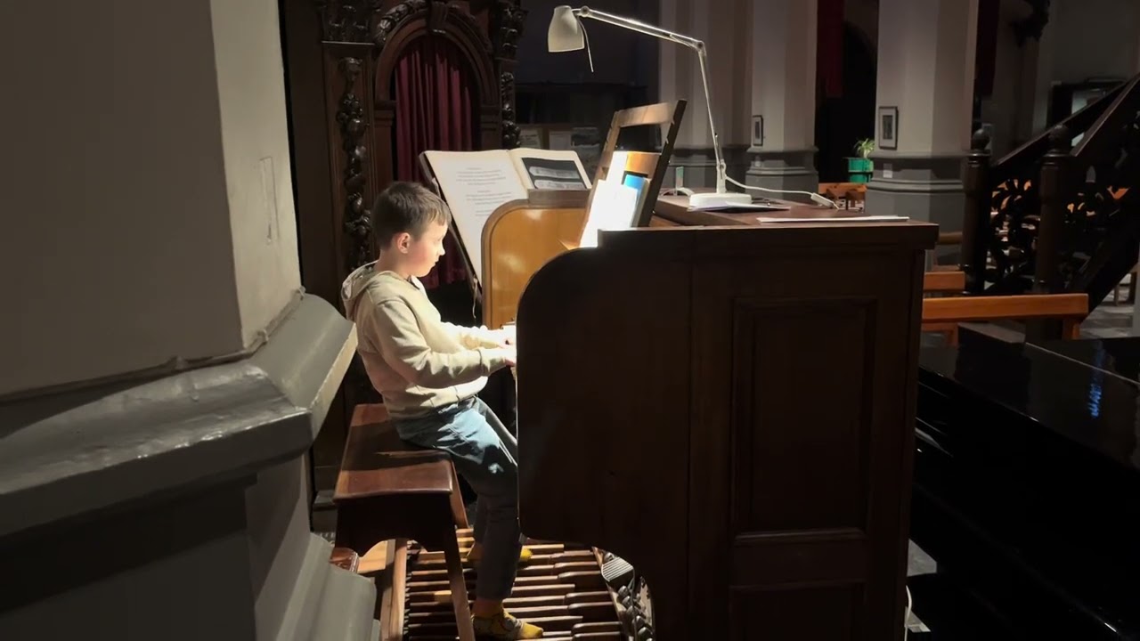 Praeludium in F pro organo pleno by Johann L  Krebs