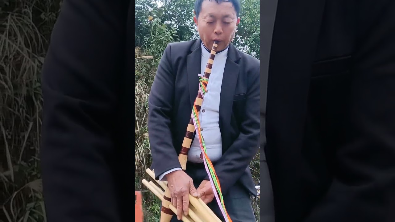 Suab Qeej Ntuj Qub Qab Zaj Paj Qeeg  By Yawb Leej Vaj
