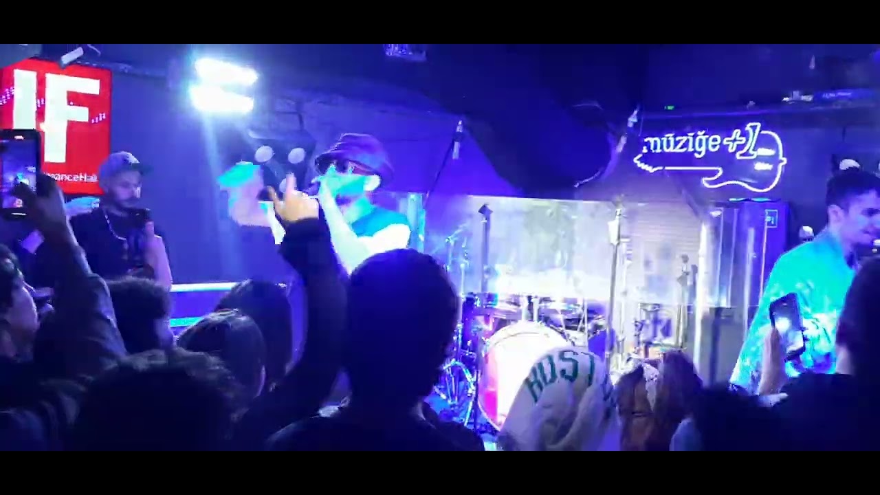 Şam - Gözlerime Bak (Ankara Live)