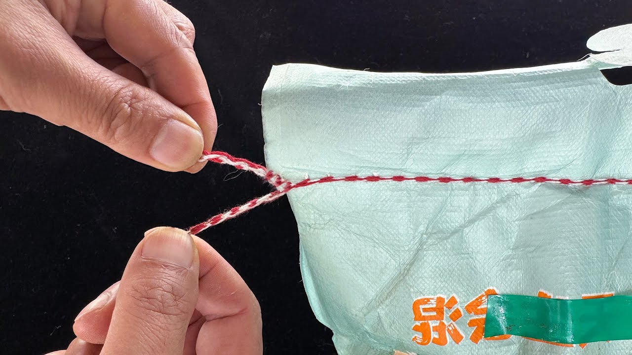原来拆米袋子和面袋这么简单，记住一秘诀，一拉就开，方法太棒了