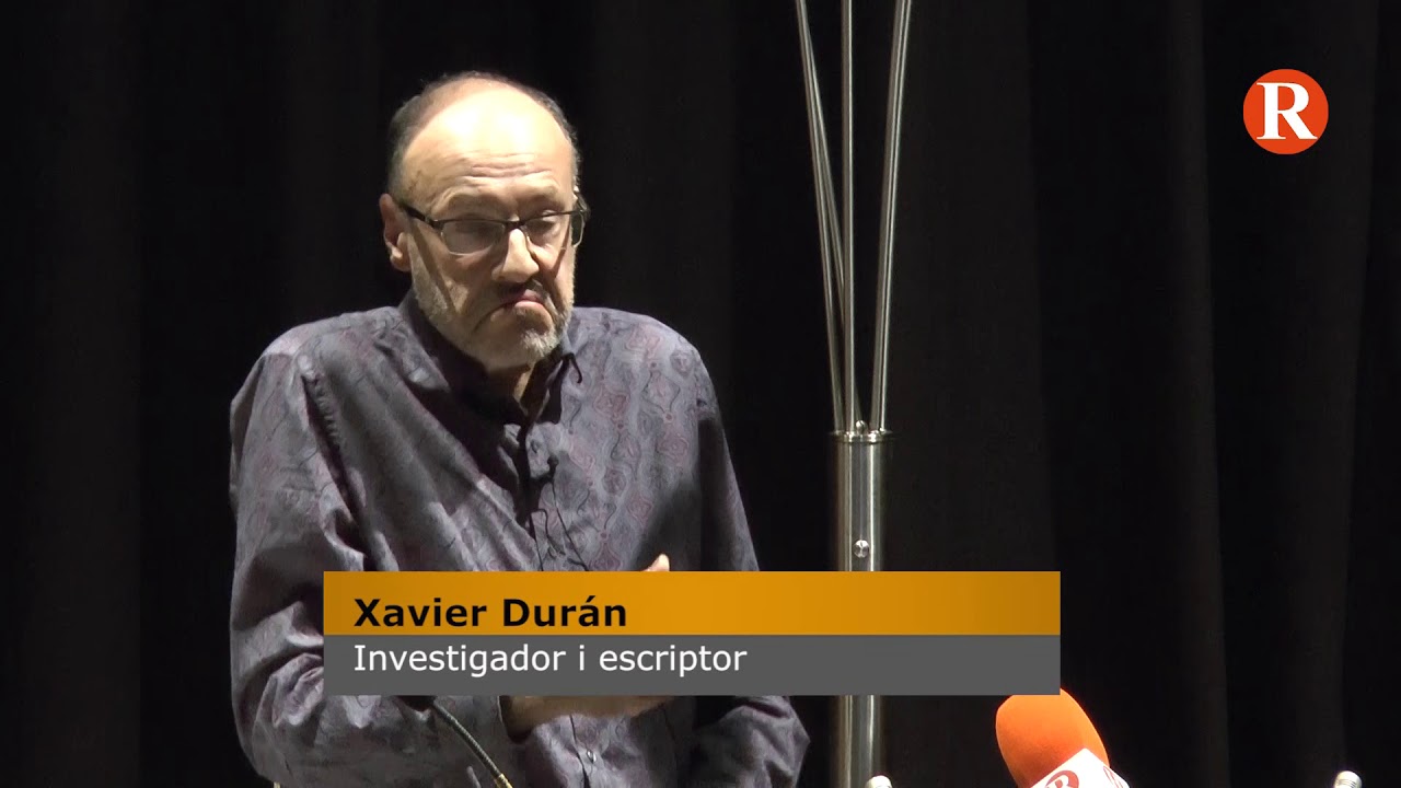 Xavier Duran ha exposat els riscos d&rsquo;una societat hiperconnectada a la Casa de la Cultura d&rsquo;Alzira