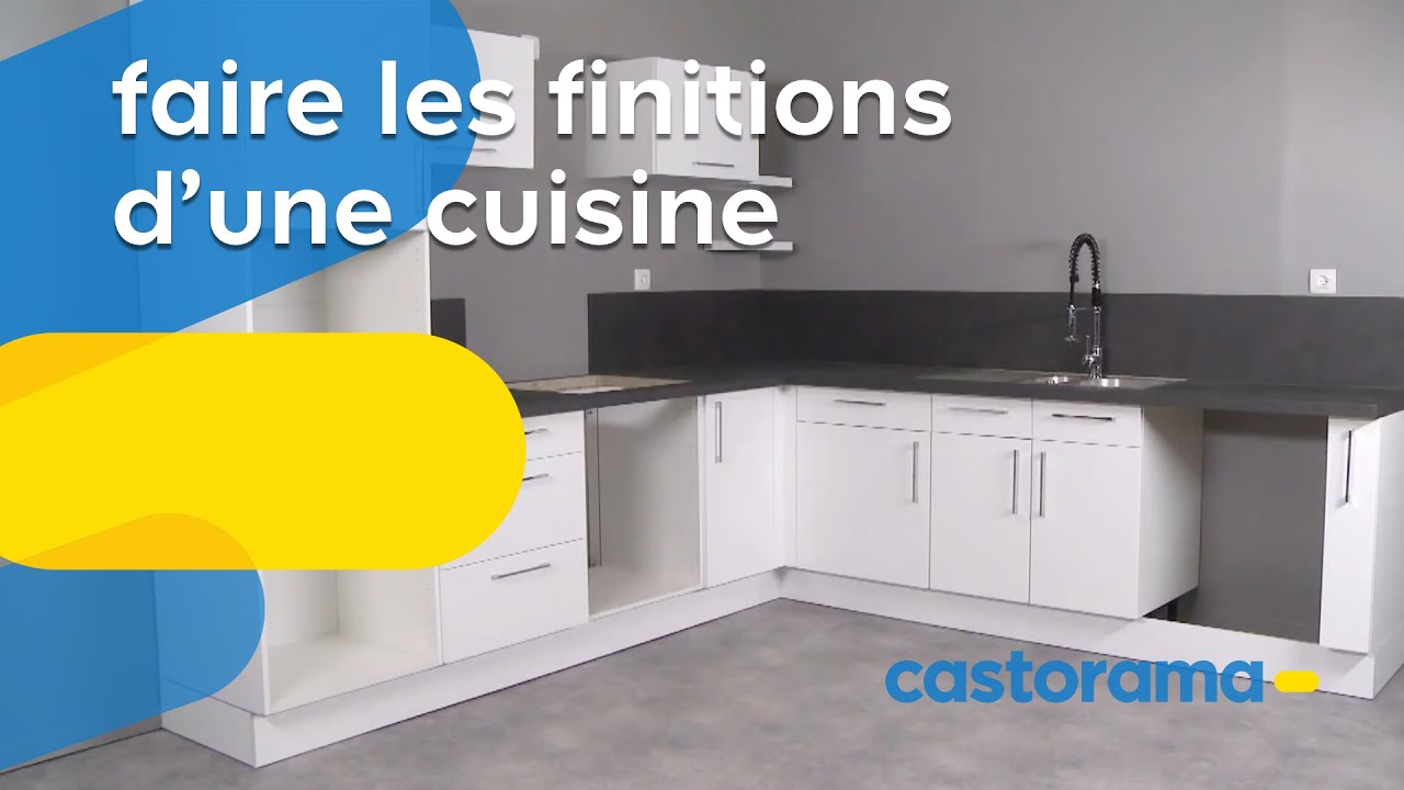 Poser portes, tiroirs et poignées sur les meubles de cuisine (Castorama)