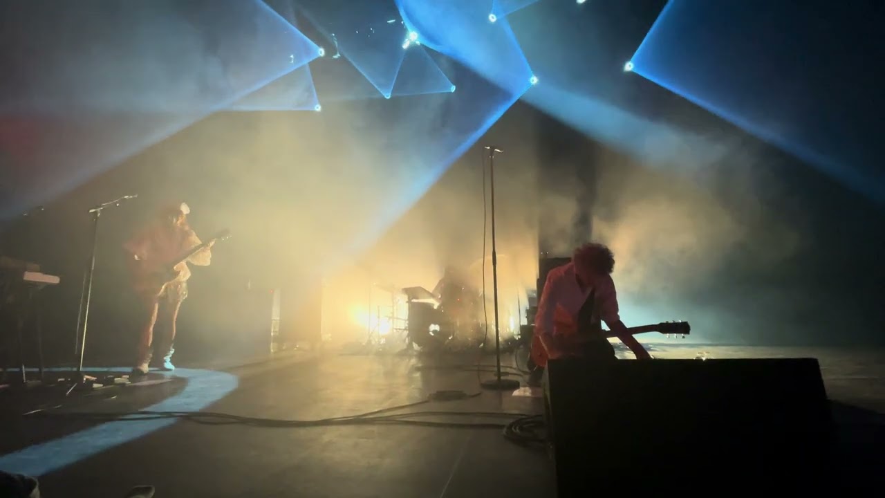 Blonde Redhead 14/02/2026 - 12&13. Spring and by Summer Fall & Rest of Her Life - live Bruxelles AB