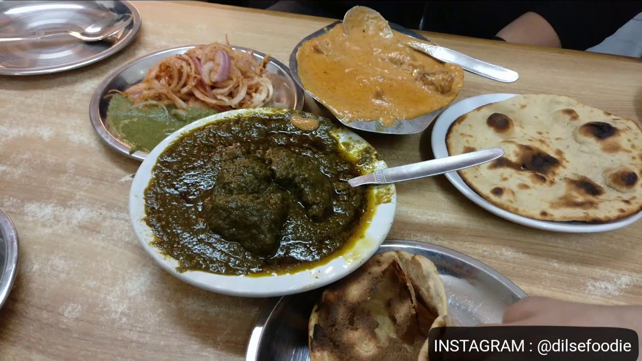 Butter Chicken And Saag Meat At Bhape Da Hotel, Connaught Place