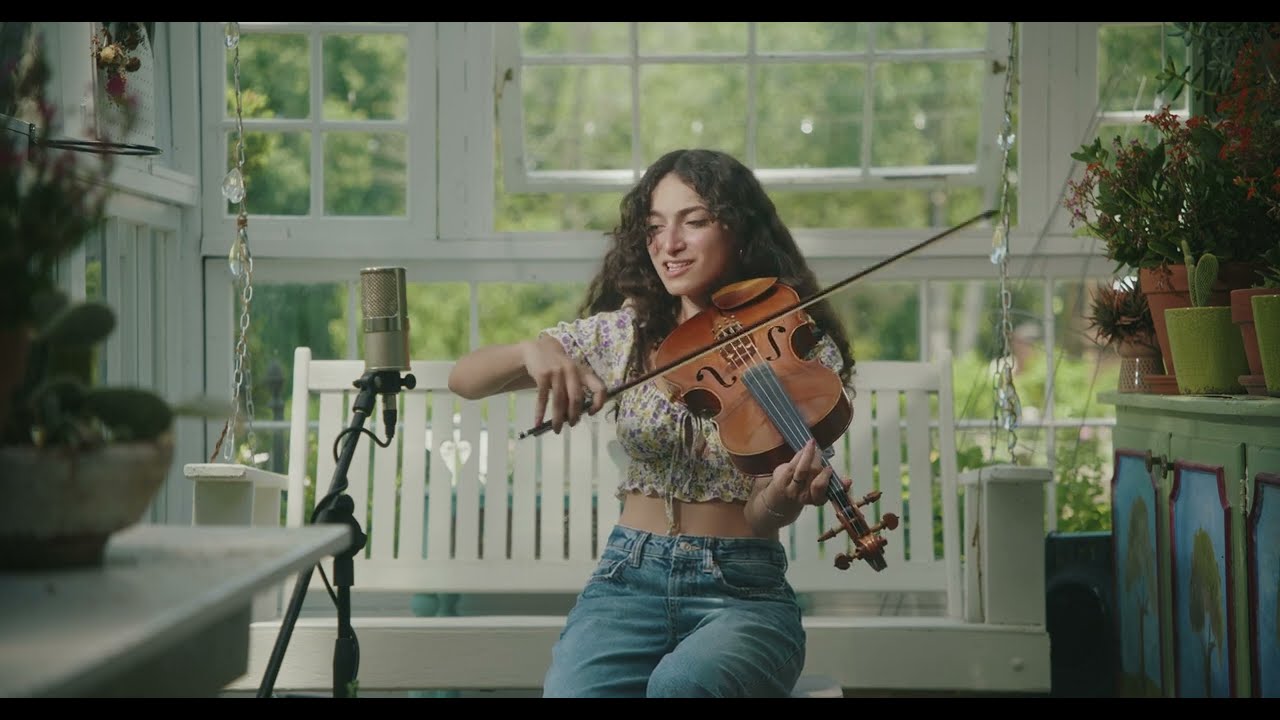 Little Fortune (Full Live Performance) - Katie Lynne Sharbaugh