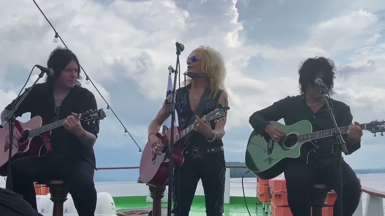 Michael Monroe - I Will Stay (M/S Rhea 13.07.2022)