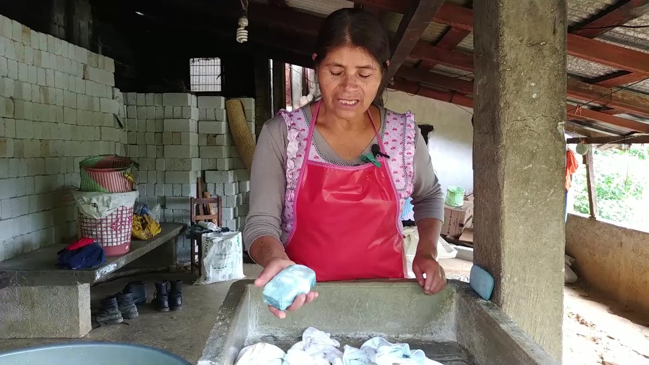 @Las Curiosidades de Marcelina Como eliminar y blanquear ropa blanca de niños con manchas de tierra