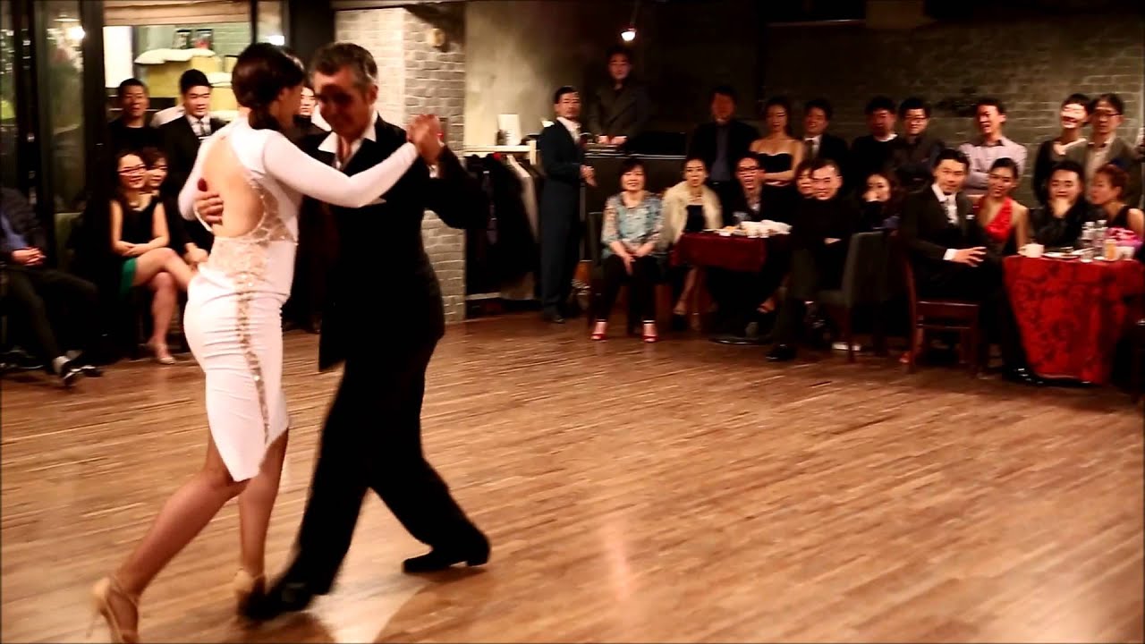 KTC 1st Anniversary Party - Roberto Herrera & Laura Legazcue (2/2)