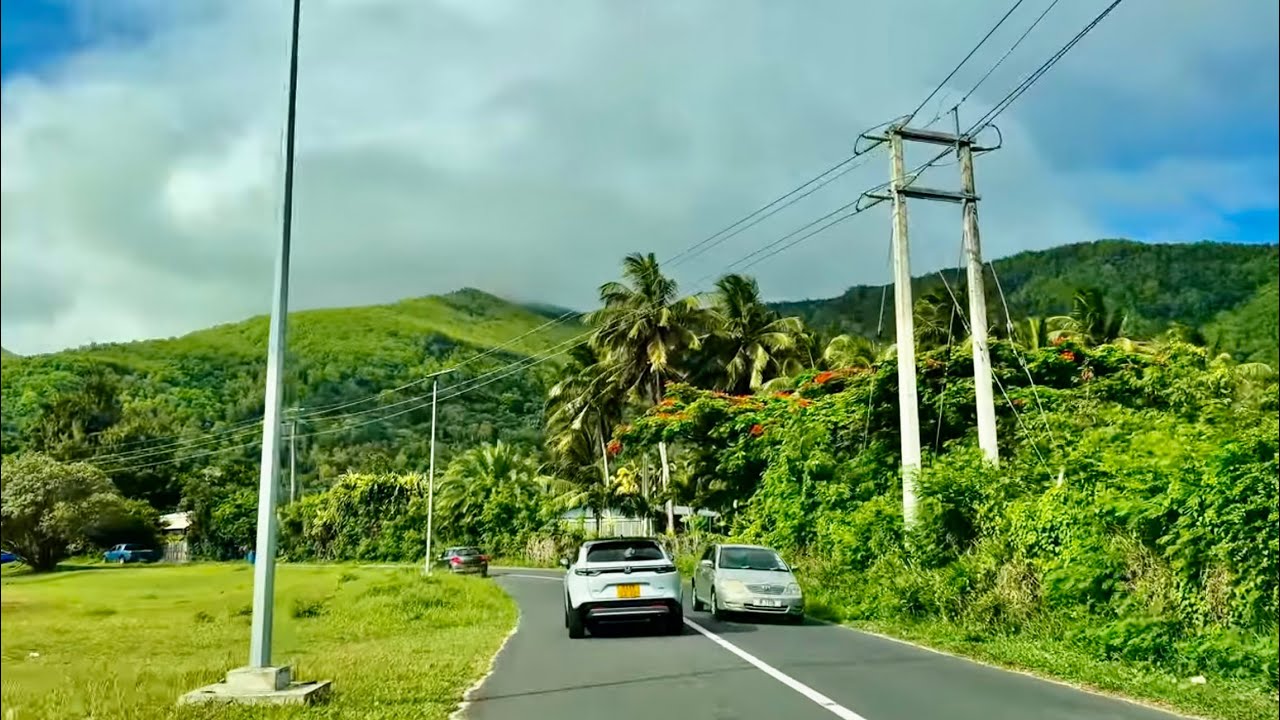 Driving Mauritius || Road to Flic en Flac Beach, Mauritius 🌴