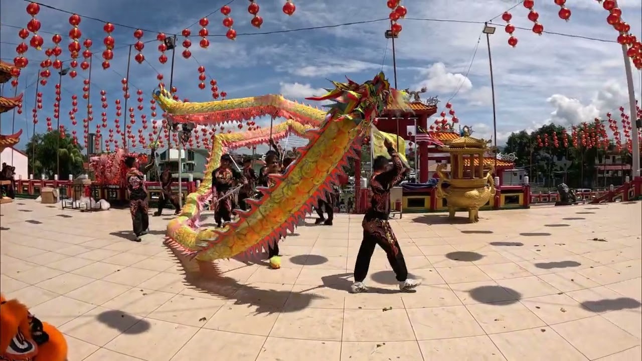 dragon dance performance at Peak Nam Tong temple after eye dotting 2026