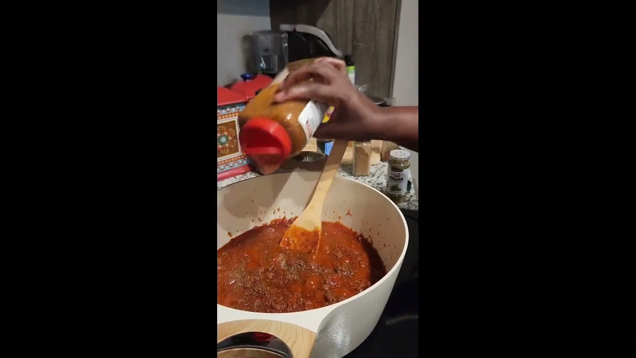 This Chili Was Perfect for a Cool Day 🌶️ | Homemade Comfort Food
