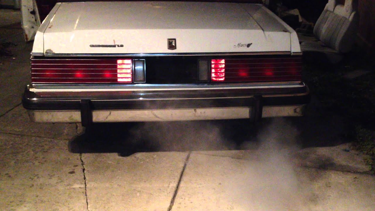 87 Mercury Grand Marquis With Dual Exhaust Pull Outs Closed