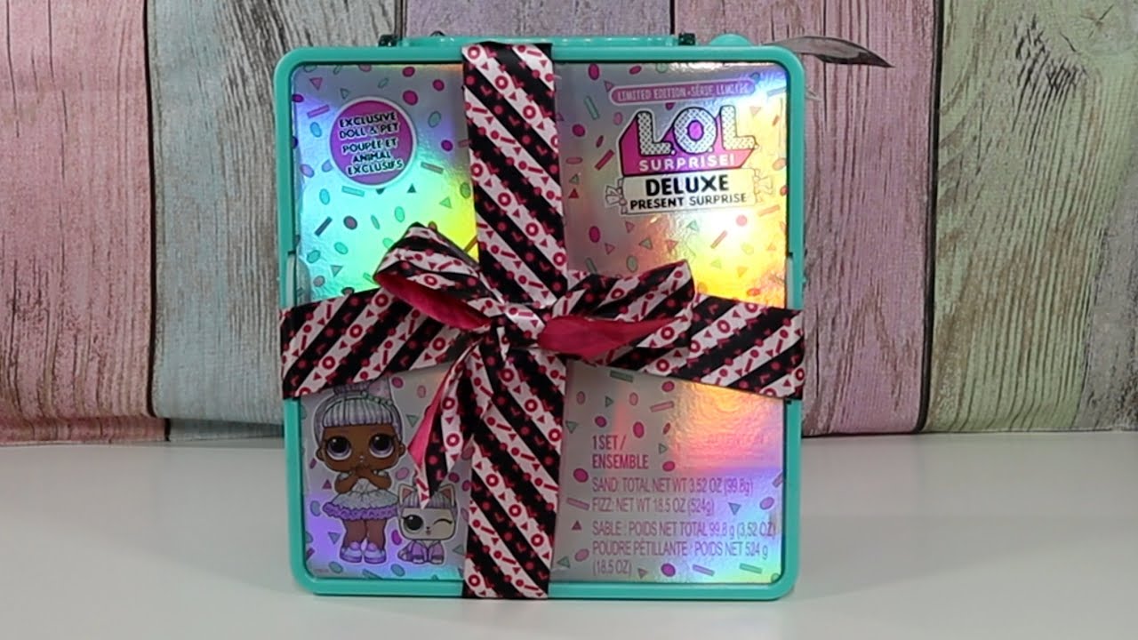 LOL Surprise Deluxe Present Surprise