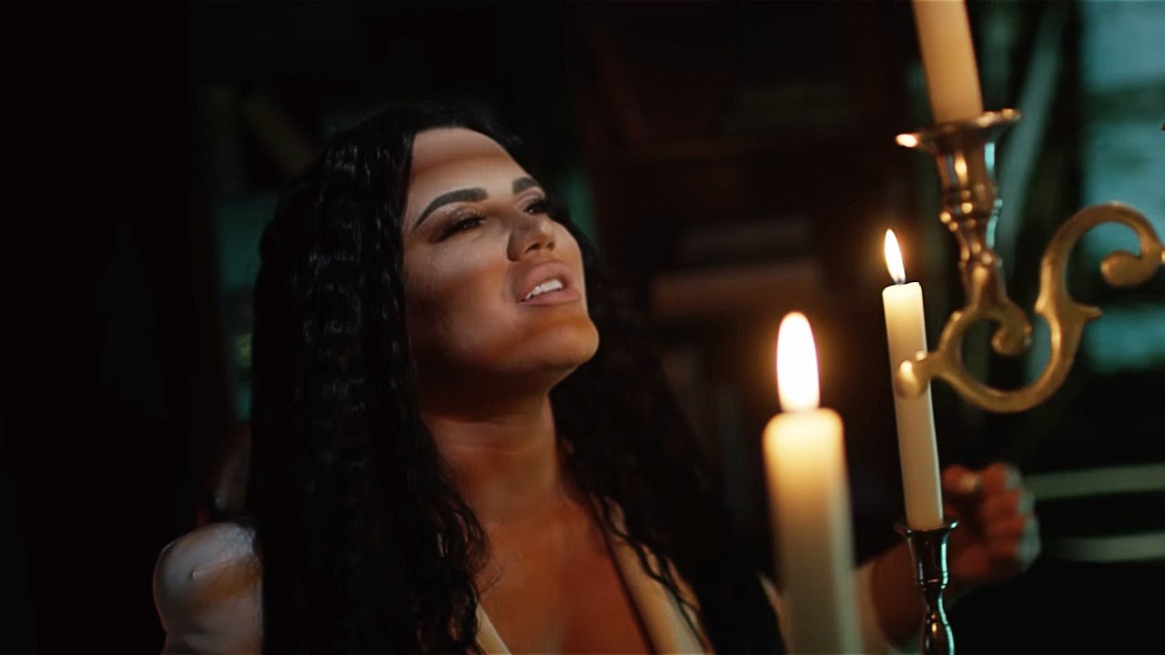 Carmen de la Salciua - Noaptea cand rasare luna 💕 Cele Mai Noi Manele Carmen de la Salciua 2021