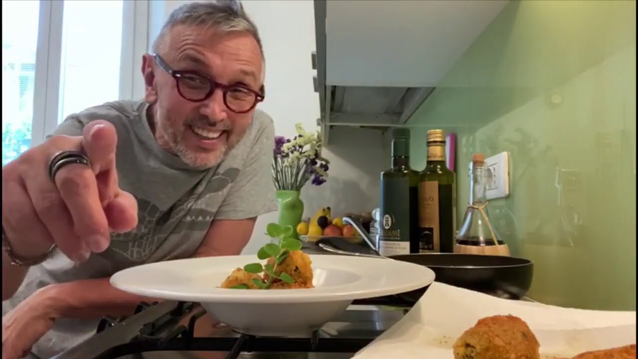 POLPETTE CON RATATOUILLE DI FRIGORIFERO [RICETTA SVUOTAFRIGO] | Chef BRUNO BARBIERI