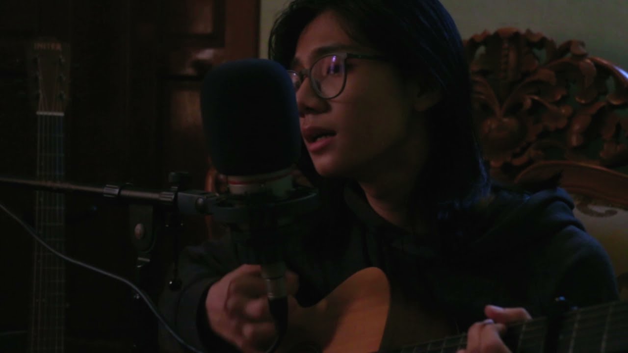 သီးသန့်ဖြစ်တည်မှု - Lဆိုင်းဇီ (Cover By Htoo Myat Zaw)