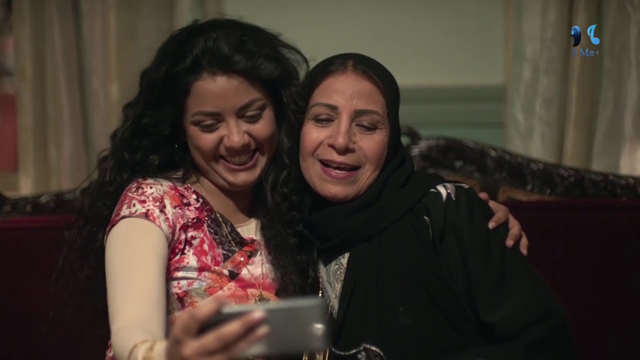 لما تيجى تخطب بنتك فتعجبها مرات ابنك  وتقول  عليها  موزة