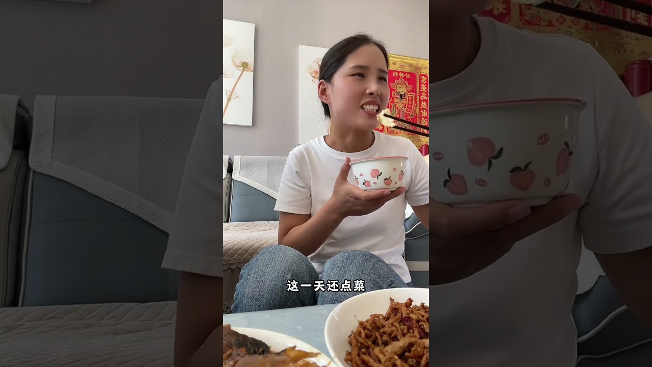 回村日记｜今天带爷爷去县城看病做检查，中午婶婶给我们做了好多好吃的。#东北农村生活vlog #带爷爷看病 #甘肃远嫁东北 #平淡治愈的乡村生活 #婆婆和儿媳农村的生活 @抖音媒体内容优推官
