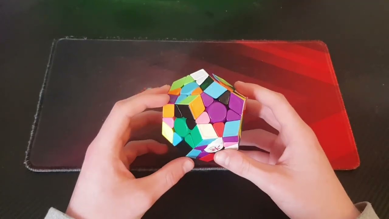 Sub 30 Megaminx Example Solves