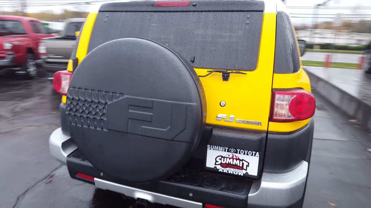 2007 Yellow FJ Cruiser