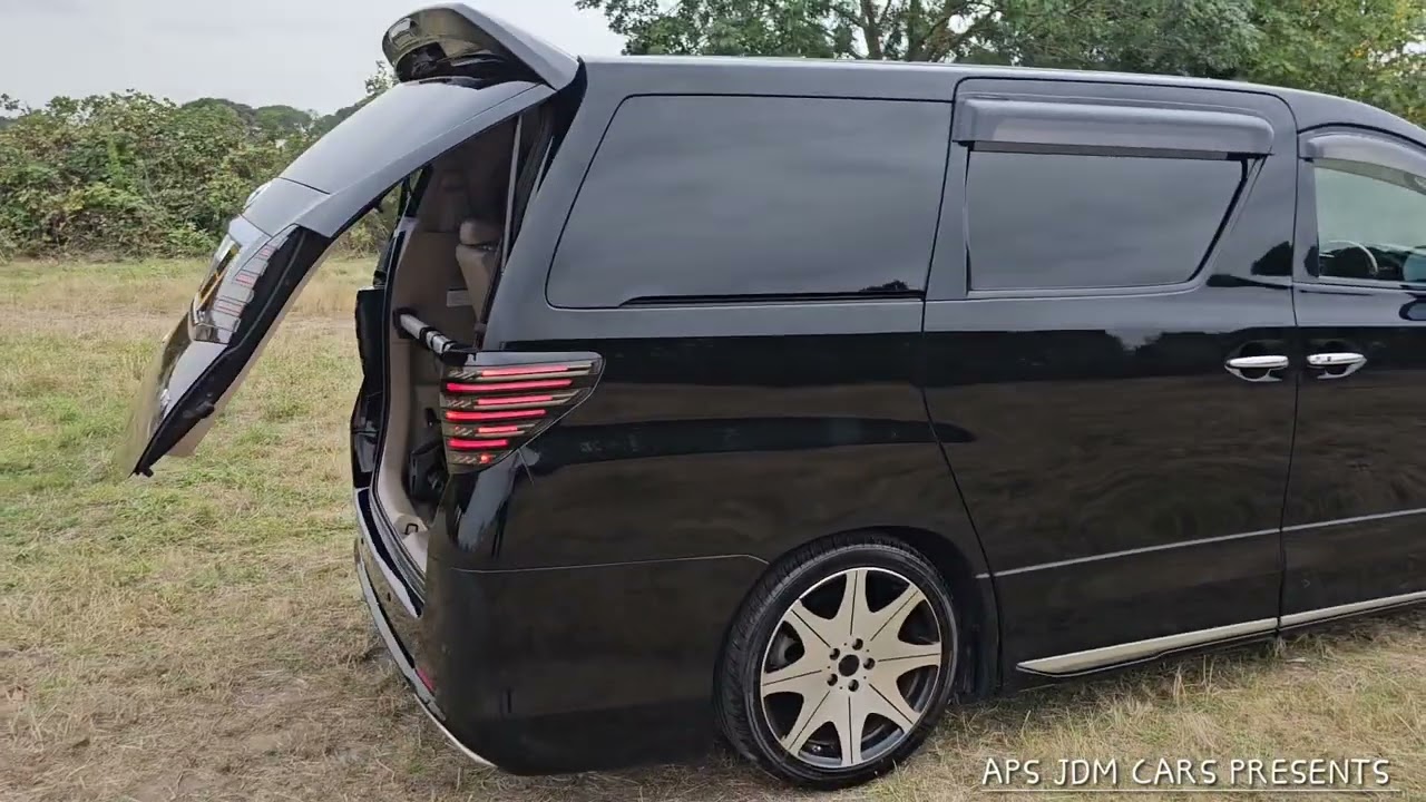 Toyota Alphard V6 3.5 ANH20 Premium Lounge 7 seater luxury MPV JDM Import