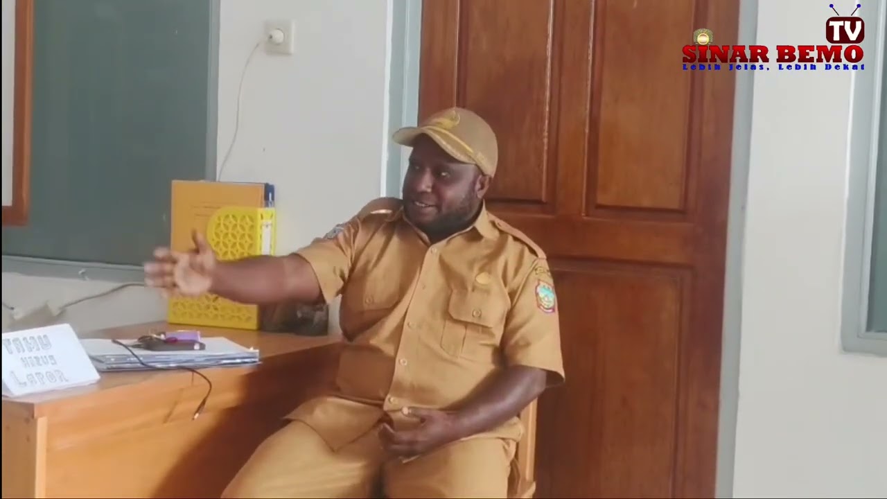 🛑Sertijab Kabag Hukum Setda Deiyai Yeheskiel Kotouki Kepada Kabag Baru Mileni Sendi